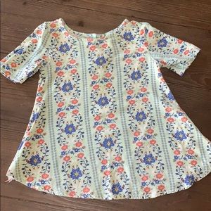 Cute Old Navy dress/ top size 12-18 months